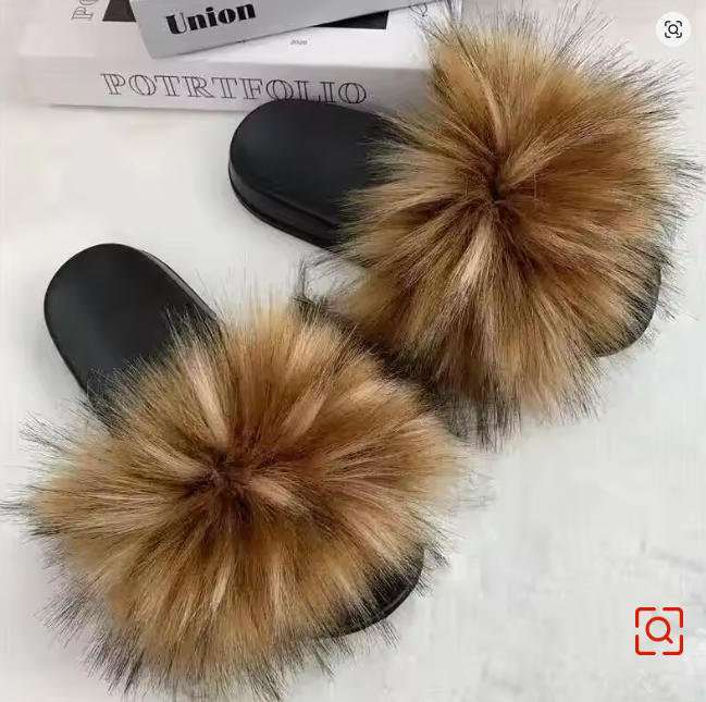 Custom-made fashionable women's shoes